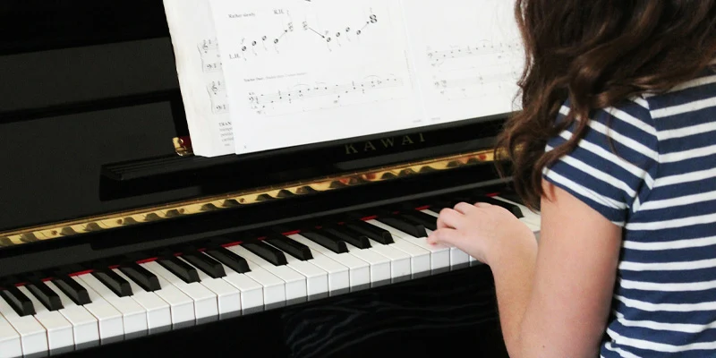 learn piano smec template